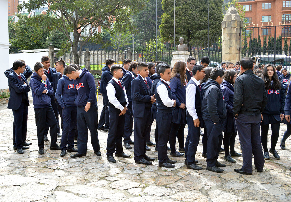 Feriado Ciudad al Colegio